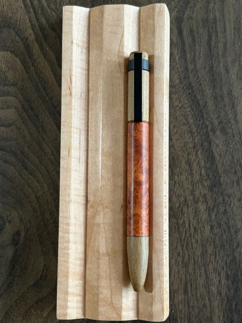 4631 woodturning HOBOKI ボールペン ミニ　花梨瘤