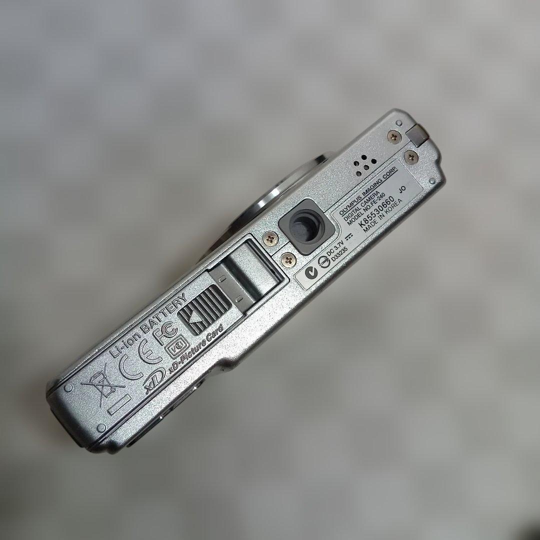 【✨美品✨】OLYMPUS FE-240 平成レトロ コンデジ シルバー