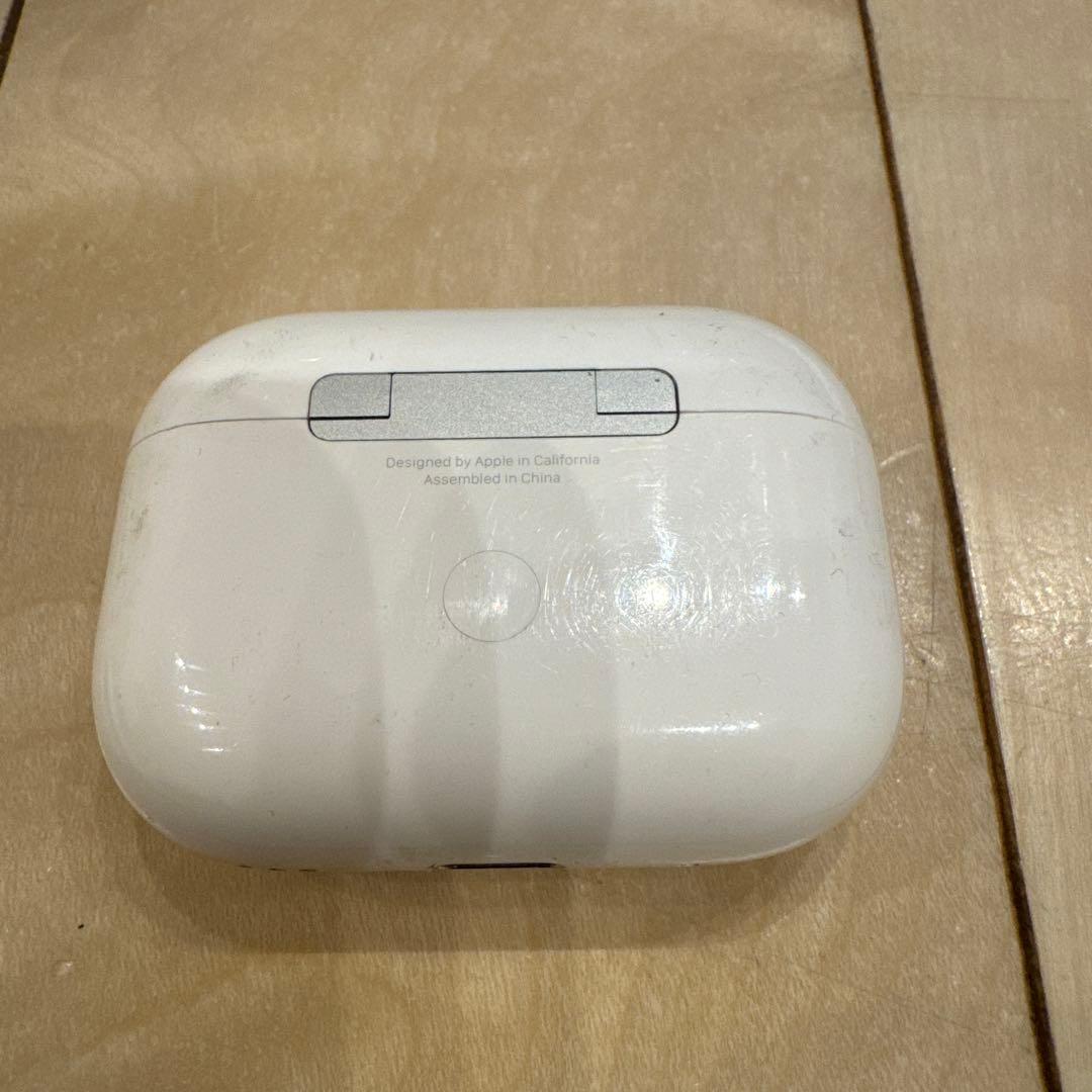 AirPods Pro 第2世代MTJV3J/Aシリコンカバー付き