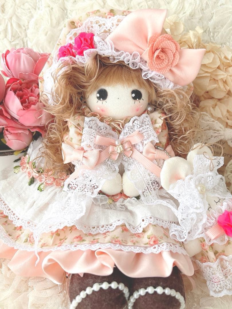 カントリードール♡ハンドメイド♡お人形♡サーモンピンク小花柄♡