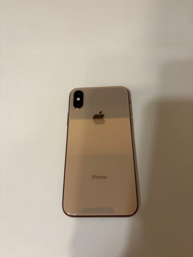 【期間限定大特価】Apple iPhone Xs ゴールド　中古品　遊び用に