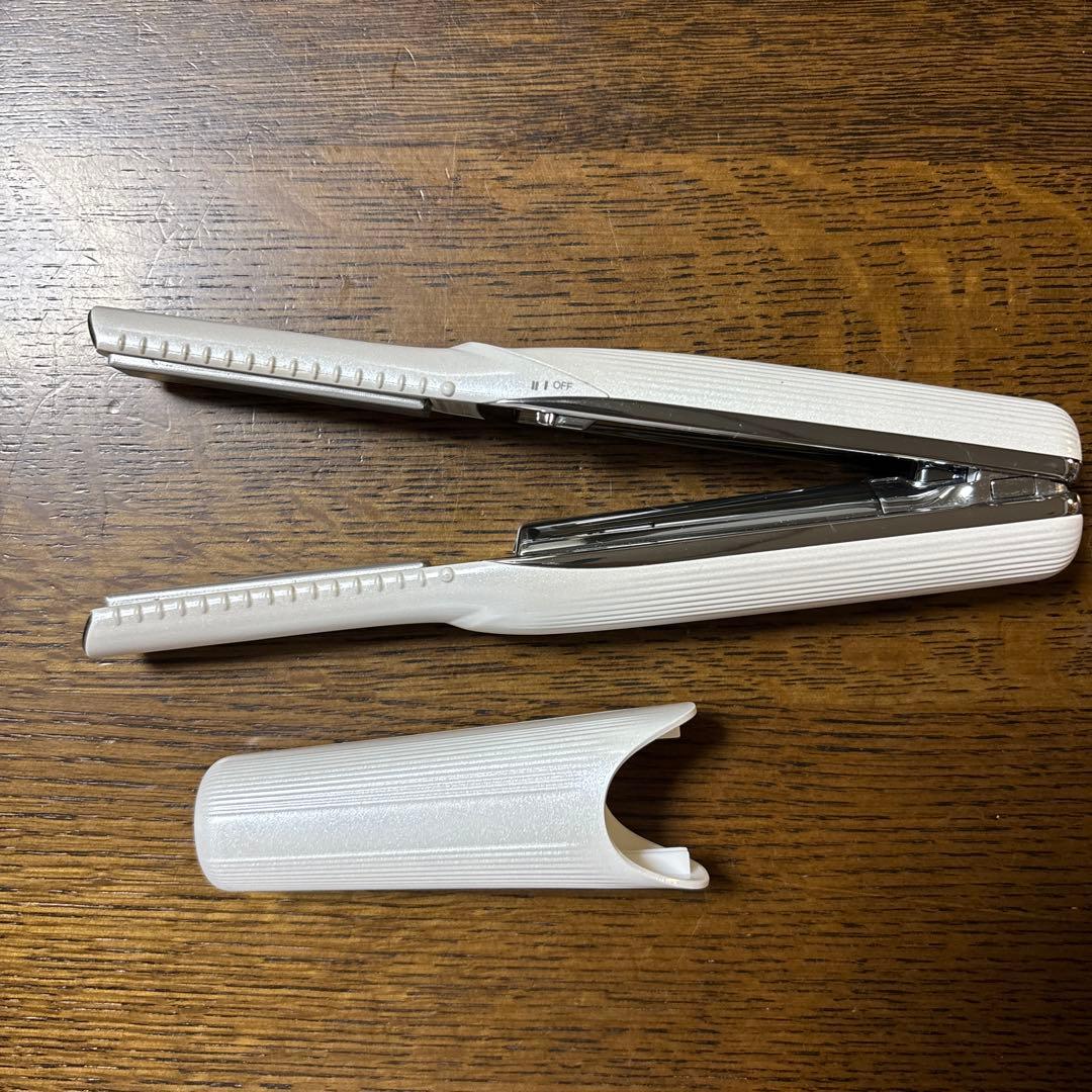 ReFa AIO2A ホワイト ストレートヘアアイロン