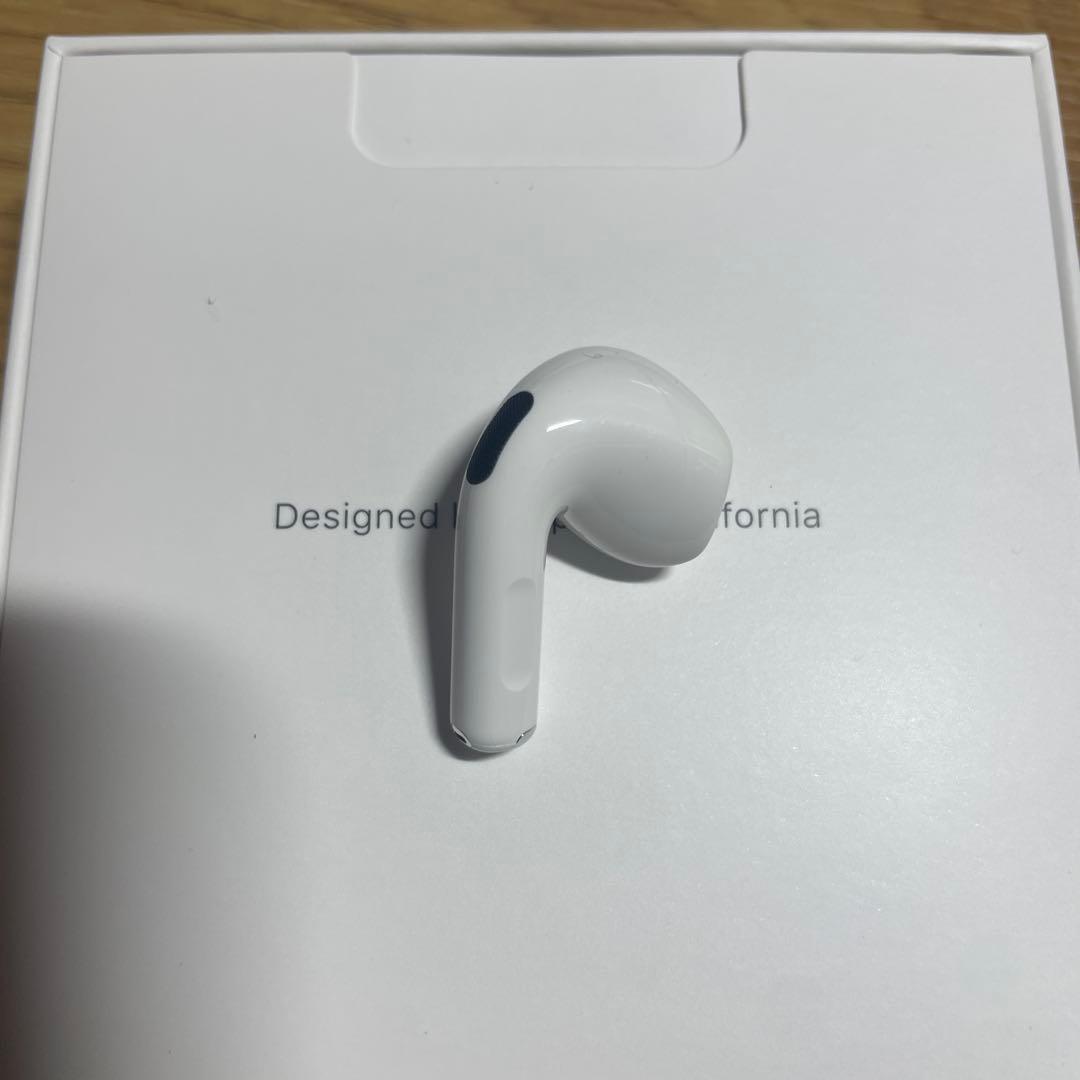 Apple AirPods 第4世代　右耳　右　A3050