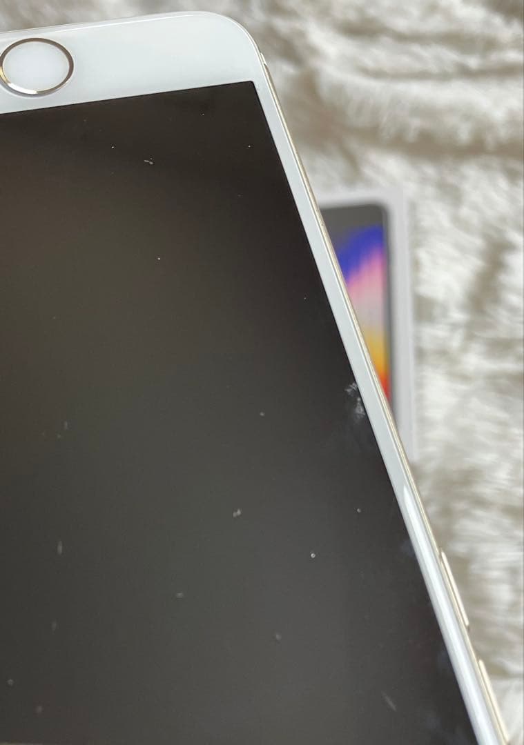 【すぐ発送】iPhone 7 32GB 【早い者勝ち】