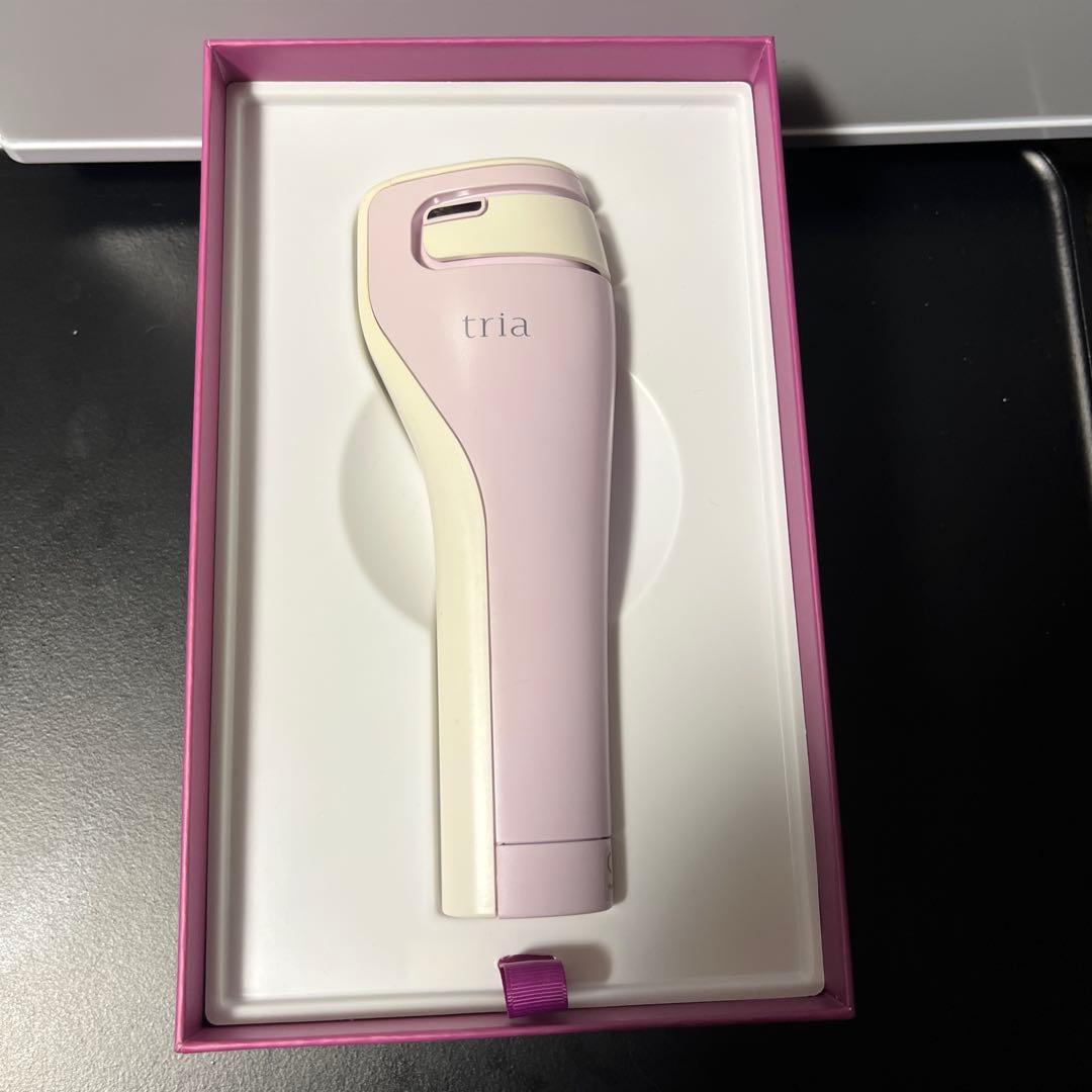 tria SKIN AGING CARE LASER 美顔器
