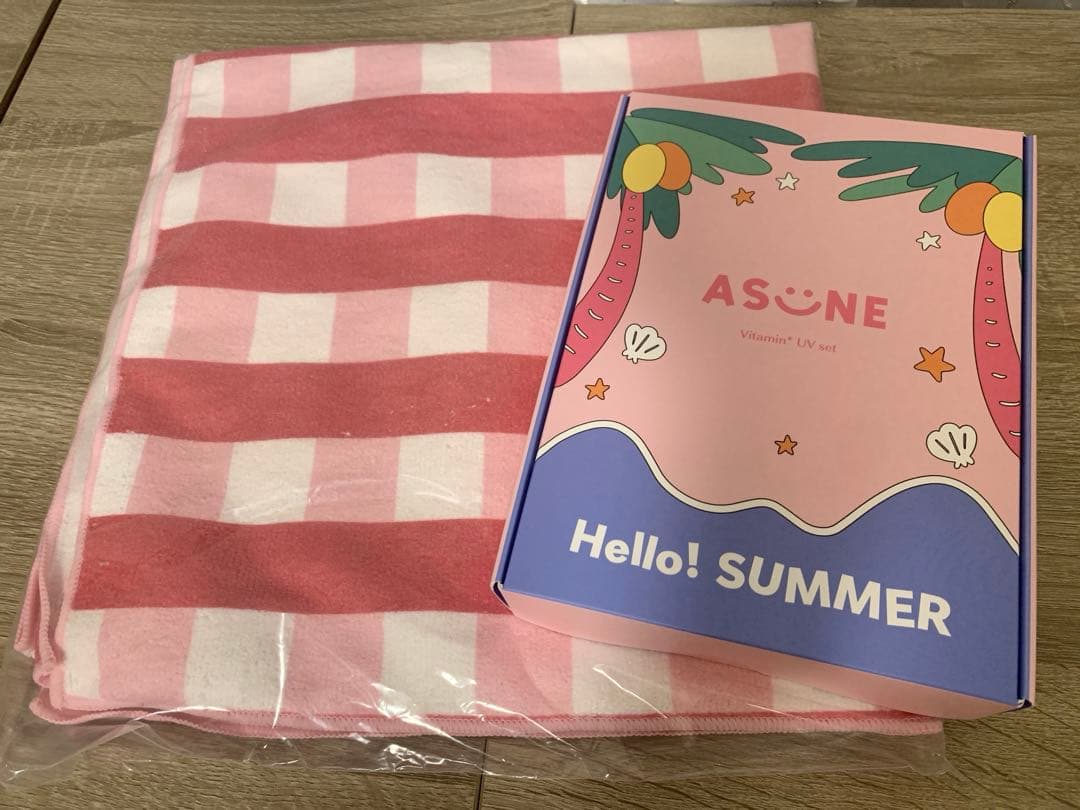 早い者勝ち アスネ asune Vitamin' UV Set ビーチタオル付き