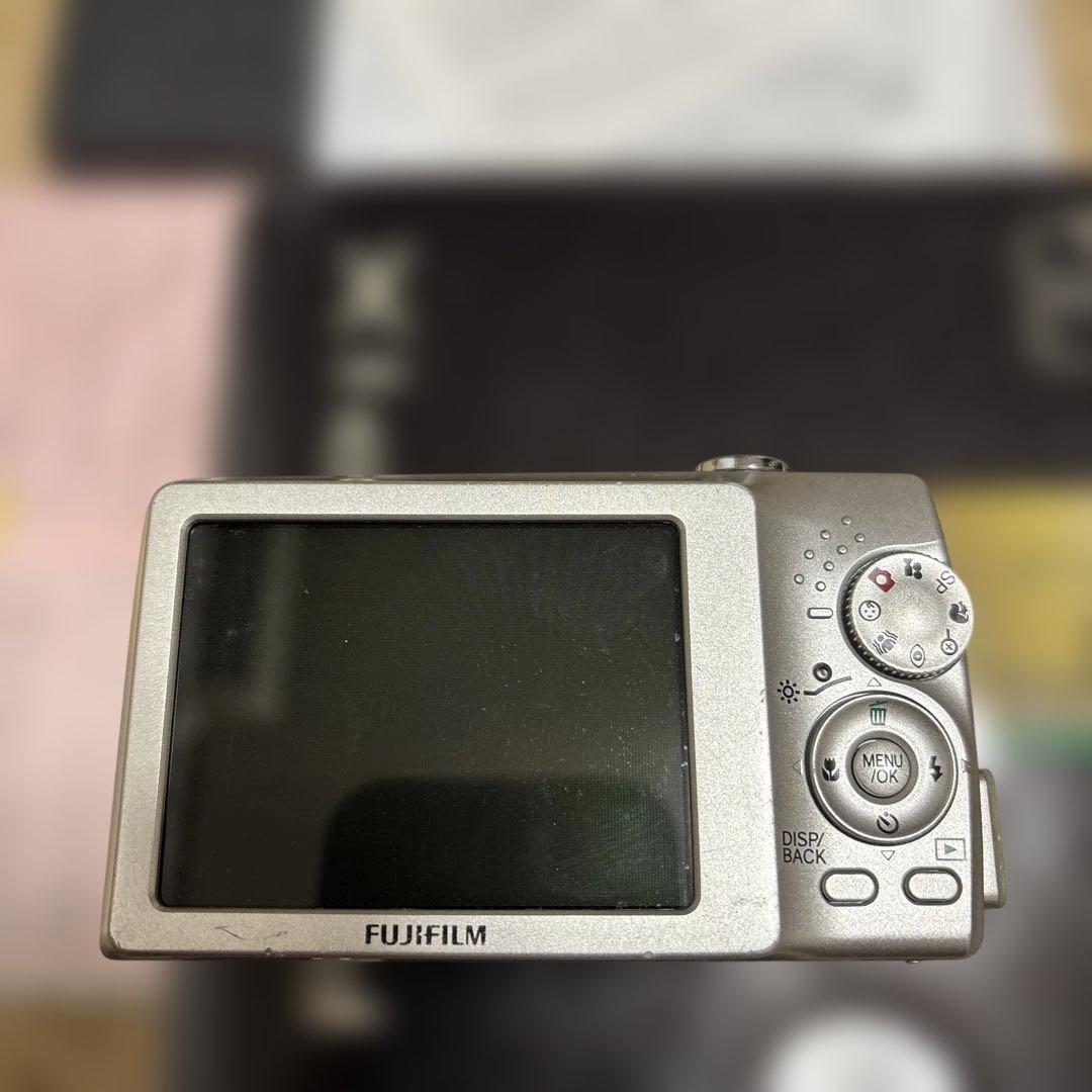 Fujifilm FinePix J50 オールドコンデジ
