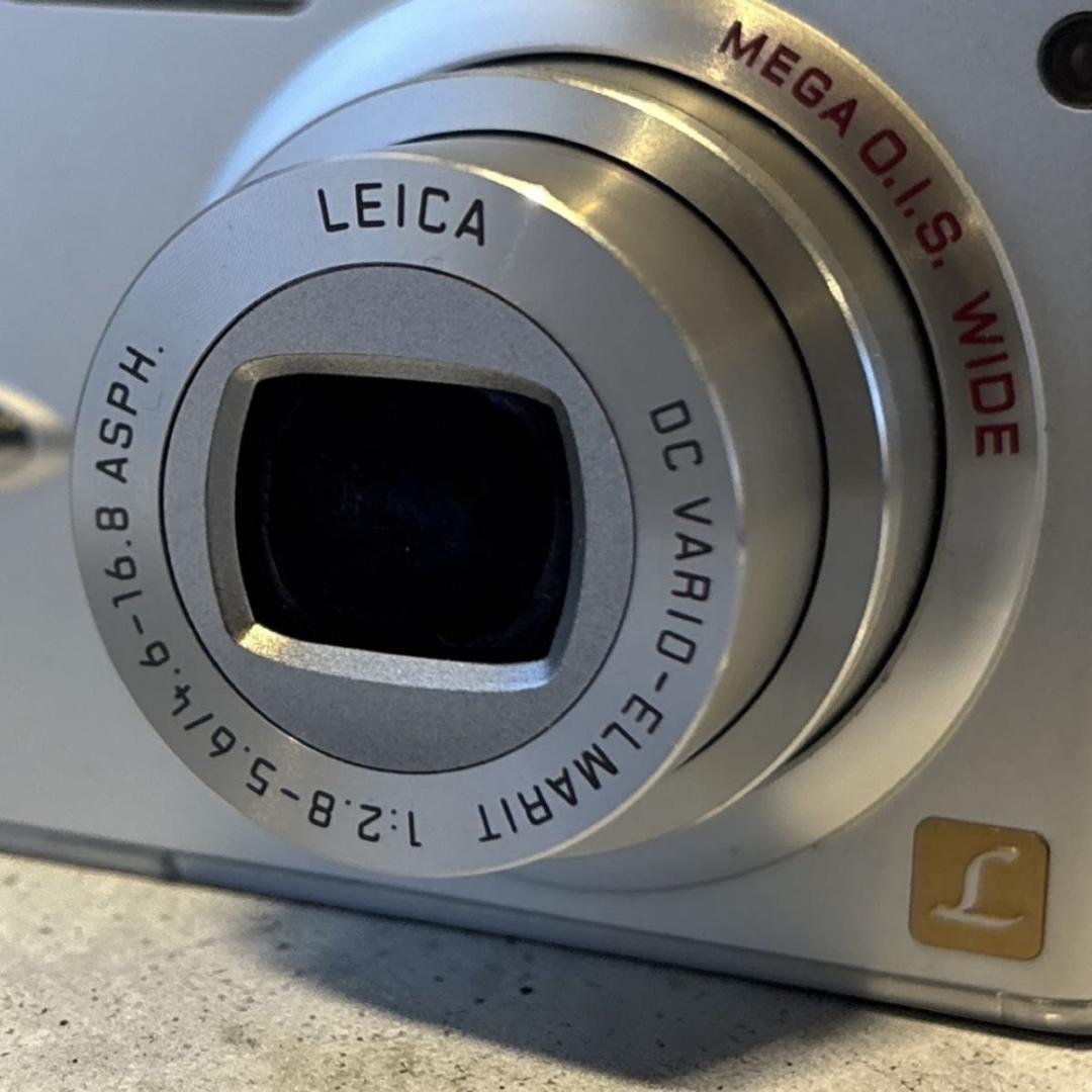 【超美品】 Panasonic LUMIX DMC-FX01-S シルバー