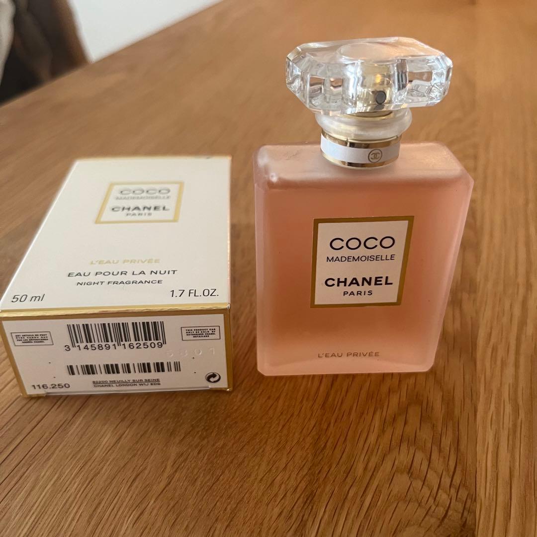 CHANEL ココ マドモアゼル ロー プリヴェ