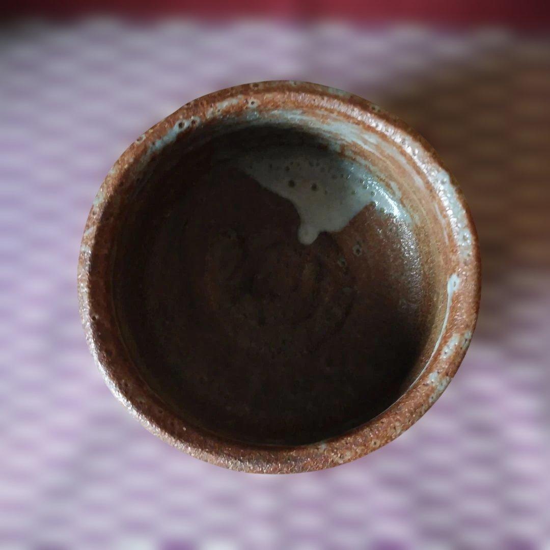 美濃焼　志野焼　青葉太陽　鼠志野亀甲文茶碗　共箱　茶器　茶道具