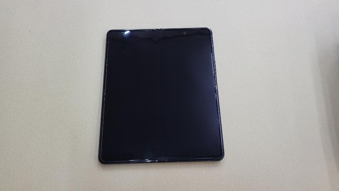 【新品未使用】　Samsung Galaxy Z Fold3 5G 本体
