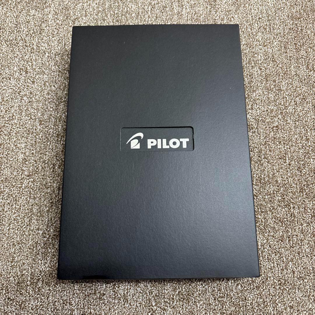 # PILOT パイロット 万年筆 グランセ 金ペン ダークブルー M 未使用