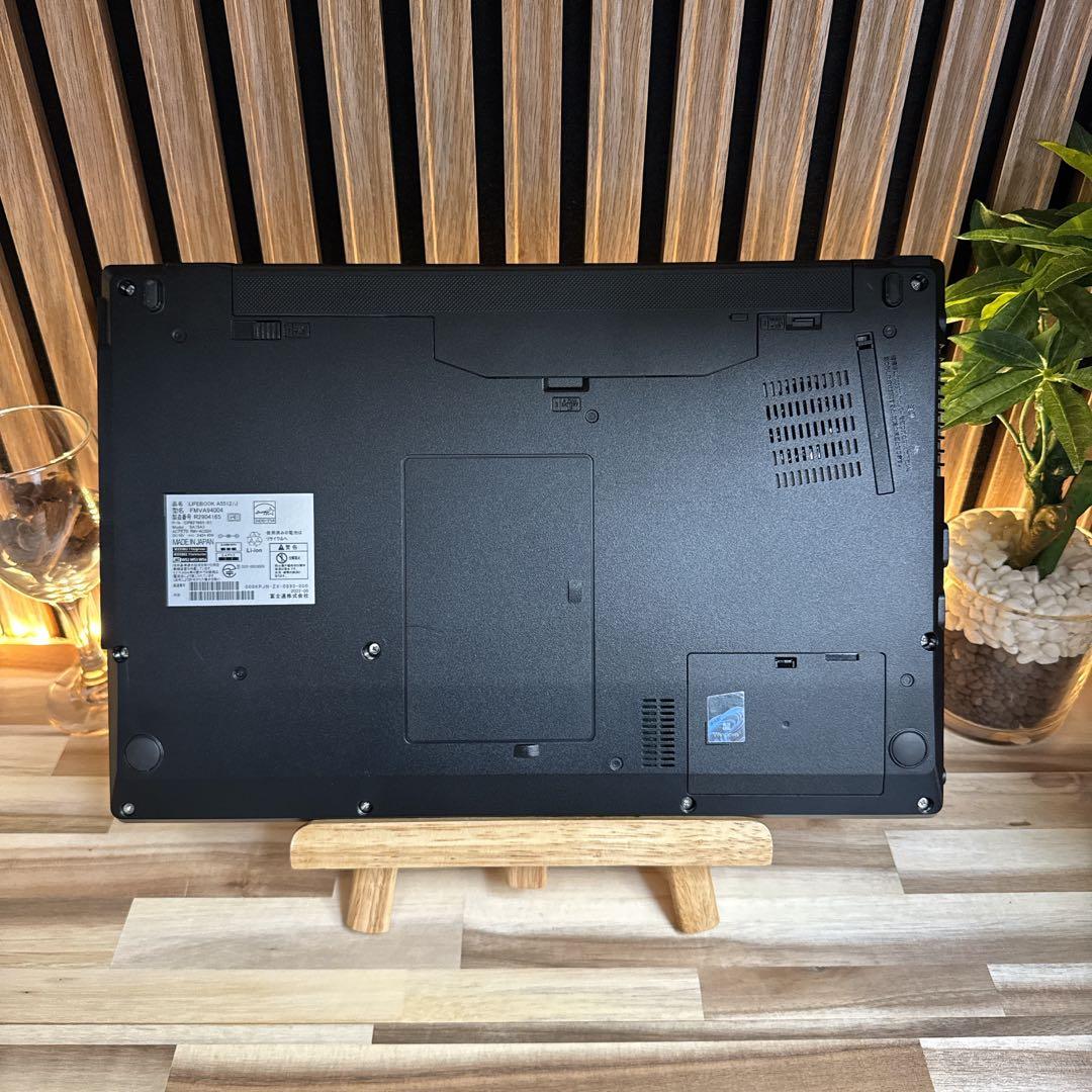 新型2022年式‼️LIFEBOOK A5512/J☘第12世代☘ノートパソコン