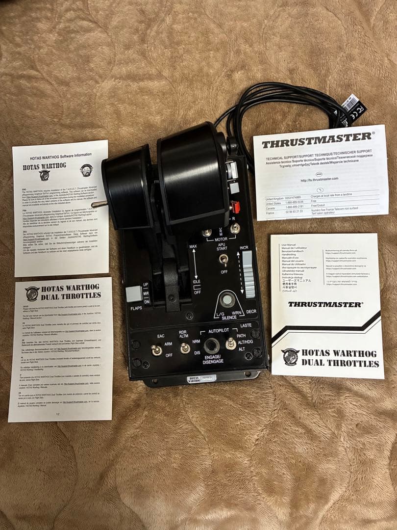 PC用ゲームコントローラー・コンバーター THRUSTMASTER warthog dual throttles