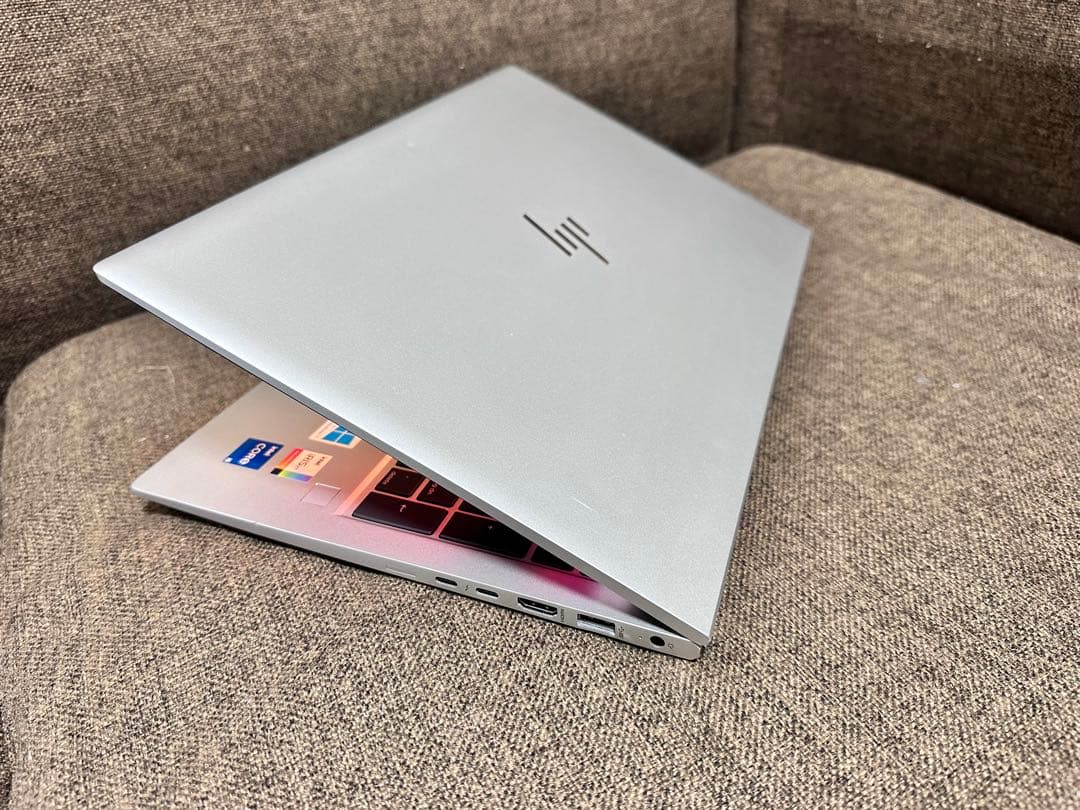 HP 850G8 15.6インチ　メモリー16GB オフィス　付き