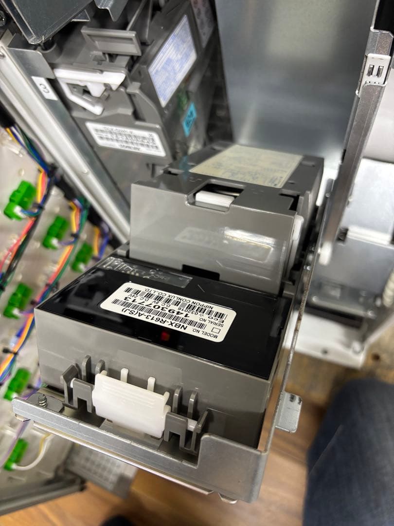 【中古】芝浦 卓上券売機　KT124NN