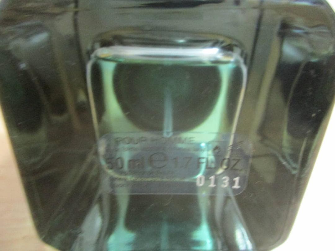グッチ　グッチバイグッチ　プールオム　５０ｍｌ　ＥＤＴ　ほぼ未使用品