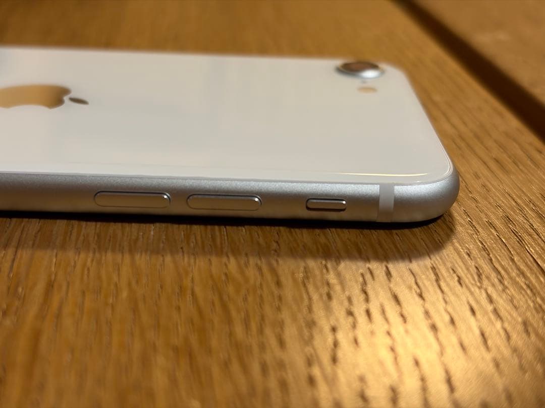 【NFC不具合ジャンク】iPhone SE2 64GB ホワイト 本体