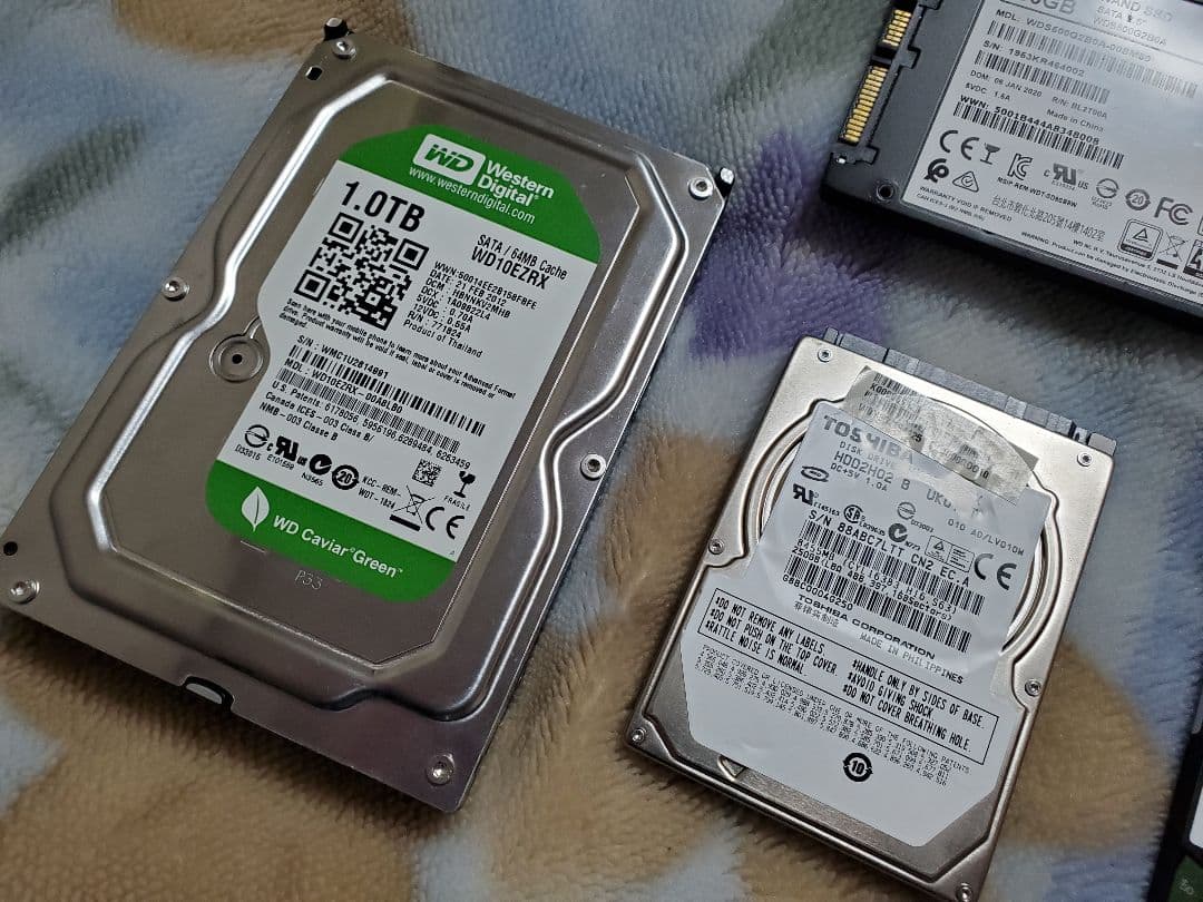 WD Blue 500gb ssd Green 1tb hdd おまけ有