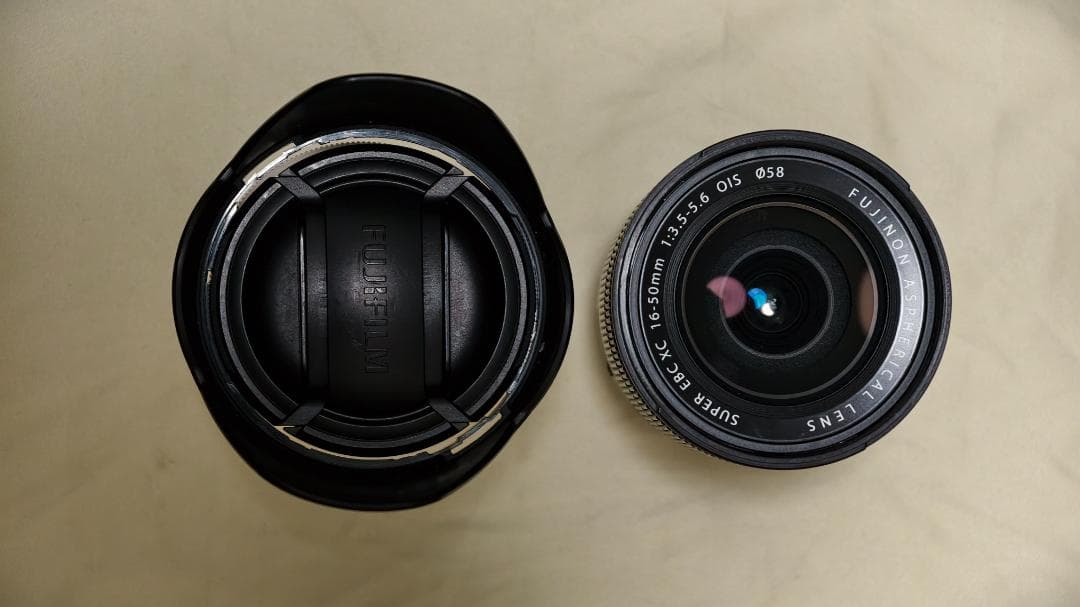 Fujifilm X-T3 ミラーレスカメラ 本体と付属品