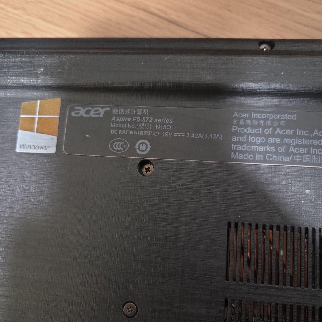 Acer ノートPC Core i5 GeForce940M　海外モデル