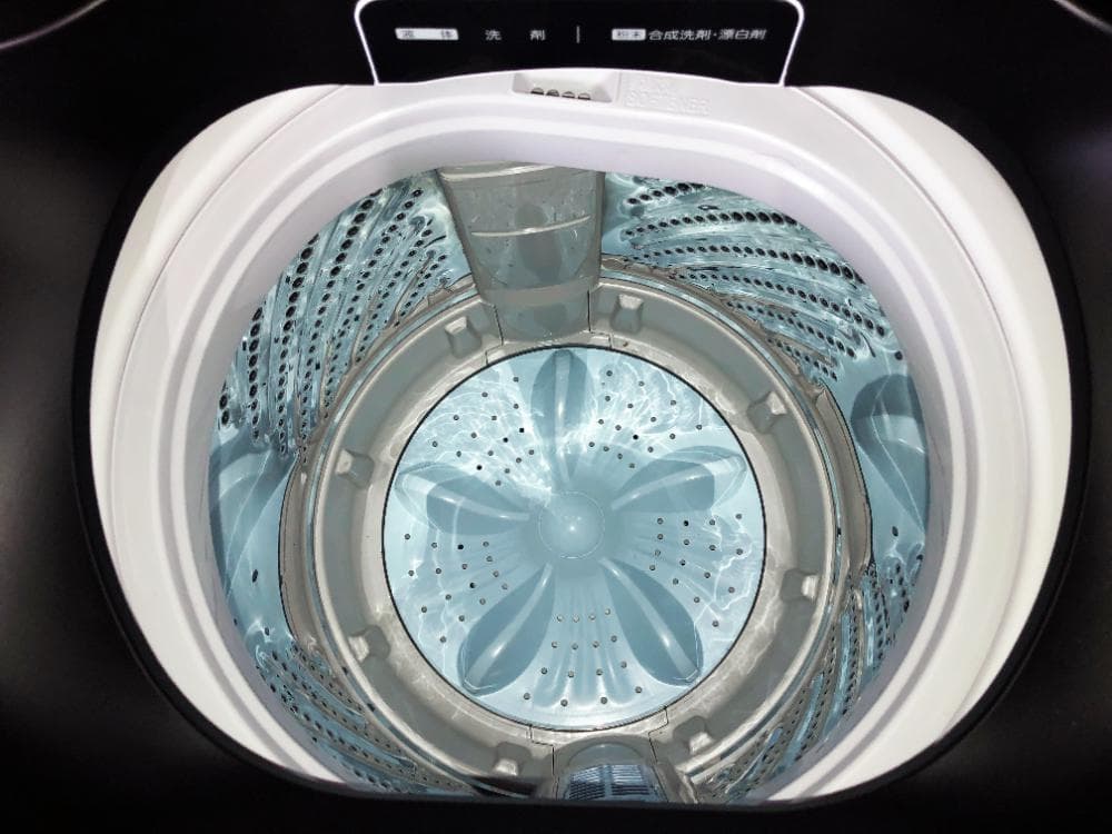 ★極上超美品★Hisense 5.5㎏ 洗濯機【HW-G55EK】GDD6