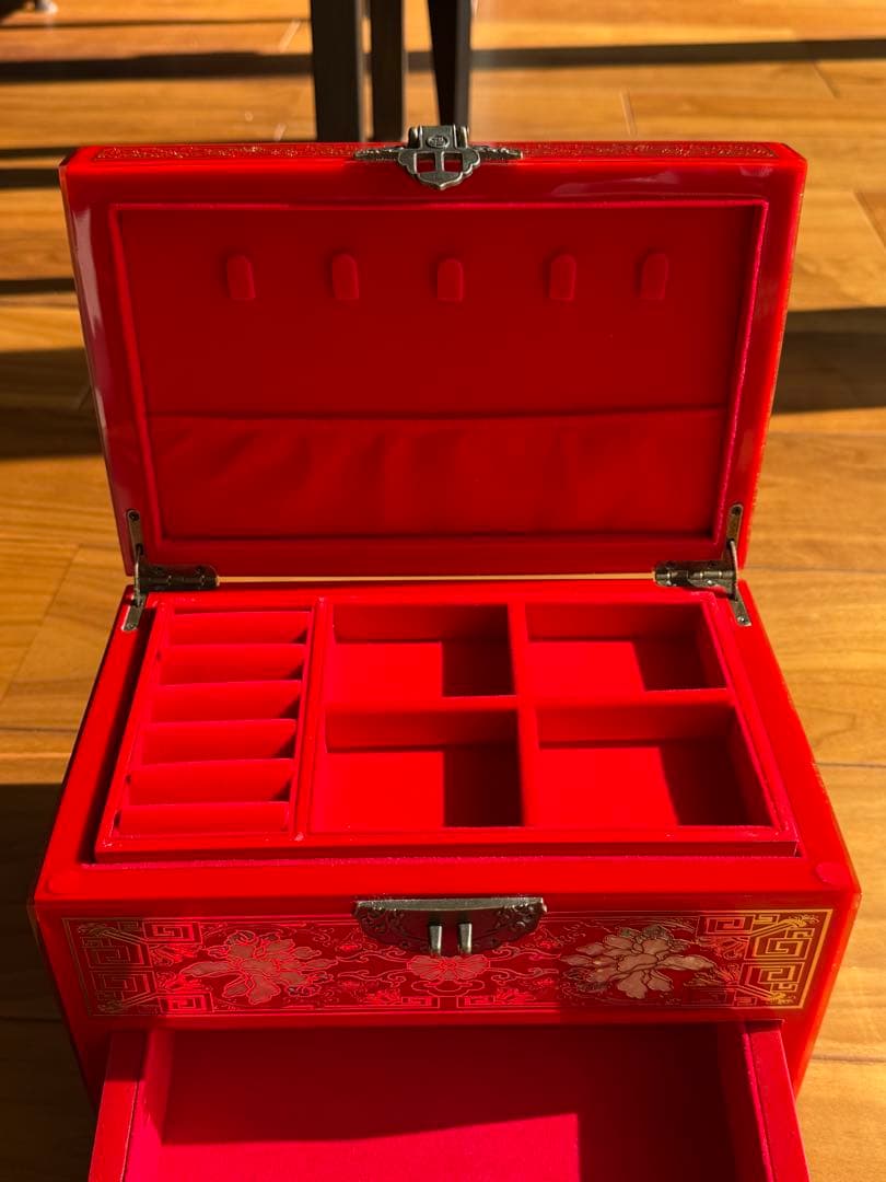 ❤️値下げ❤️【新品未使用】ジュエリーボックス 漆器 宝石箱 小物入れ アンティーク