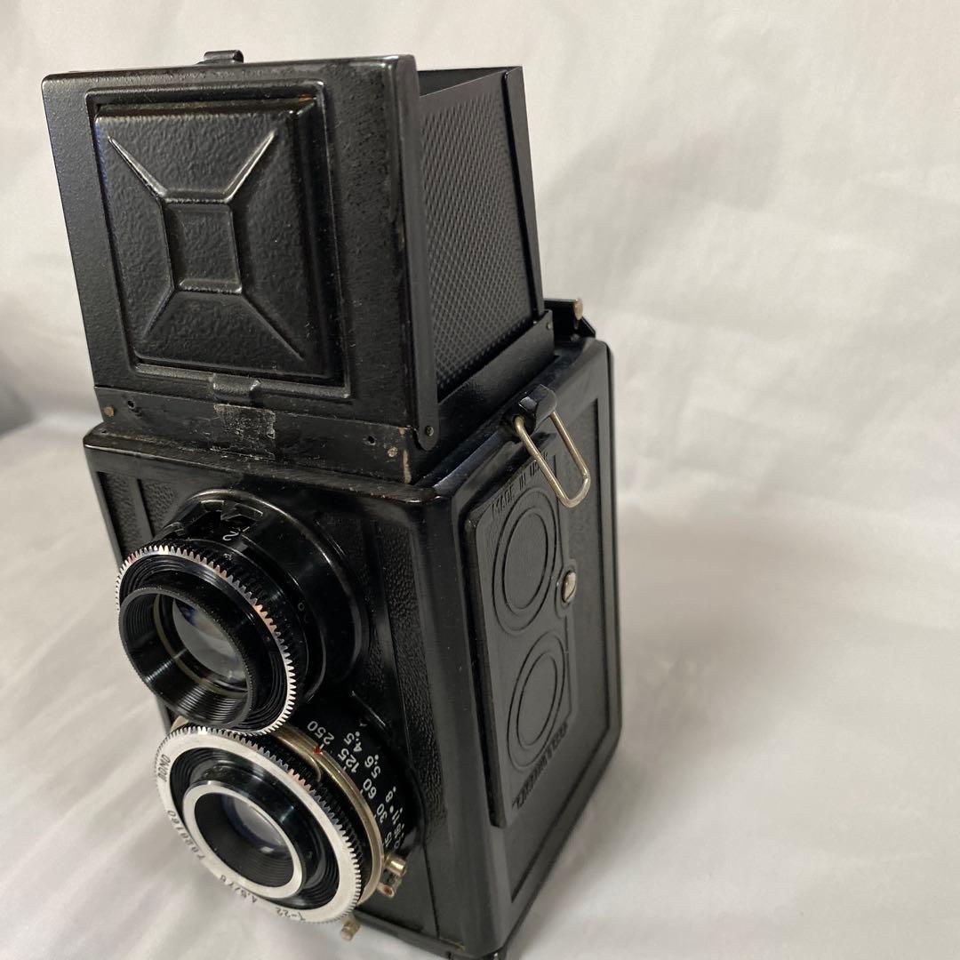 LOMO LUBITEL 2 二眼レフカメラ