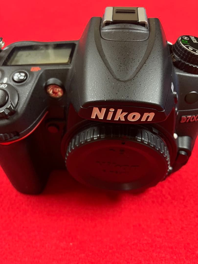 衝撃　これが新品同様！　Ｄ7000 Ｓ数1201回 18-70m ズ-ム付き