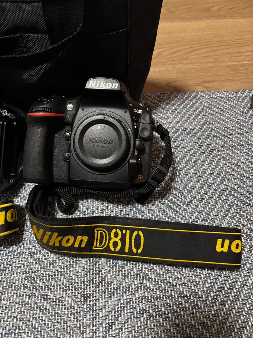 Nikon D810ボディ+ MB-D12純正縦グリセット+付属品多数⭐️