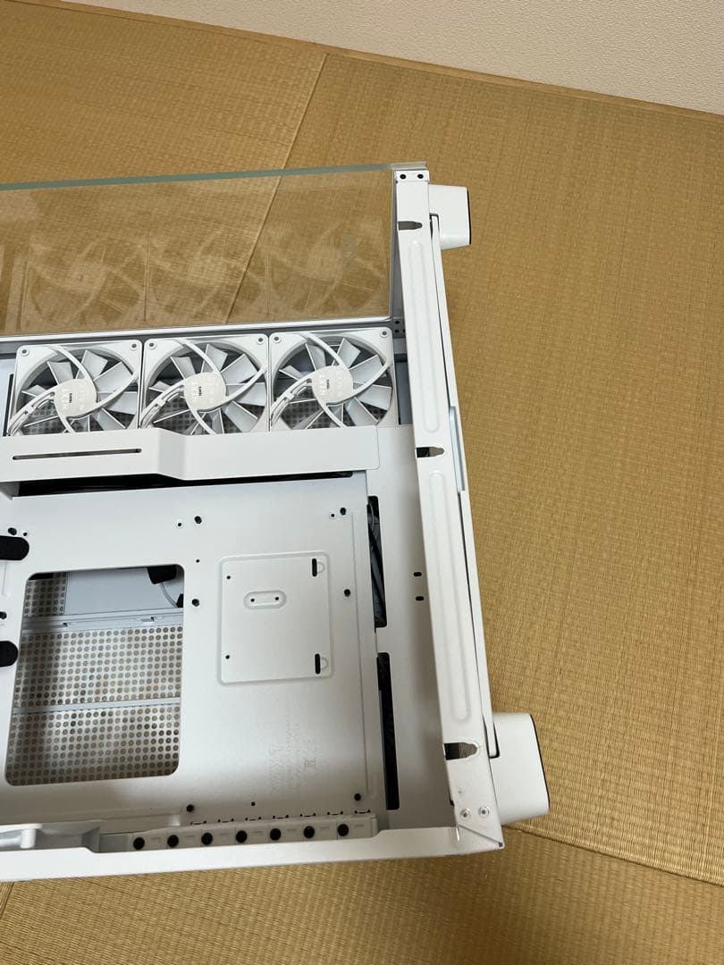 【ジャンク】　NZXT H9　ホワイト ミドルタワー PCケース 強化ガラス