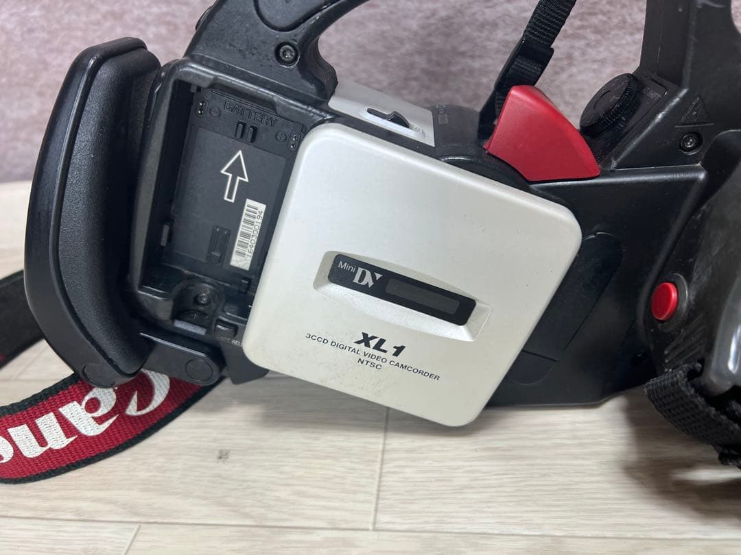 Canon XL1 デジタルビデオカメラ3CCDミニDV動作未確認ジャンク