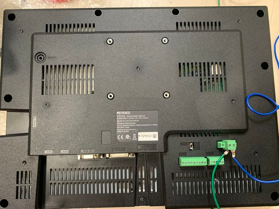 Vt5-x12 動作保証６ヶ月　タッチパネル　キーエンス　美品