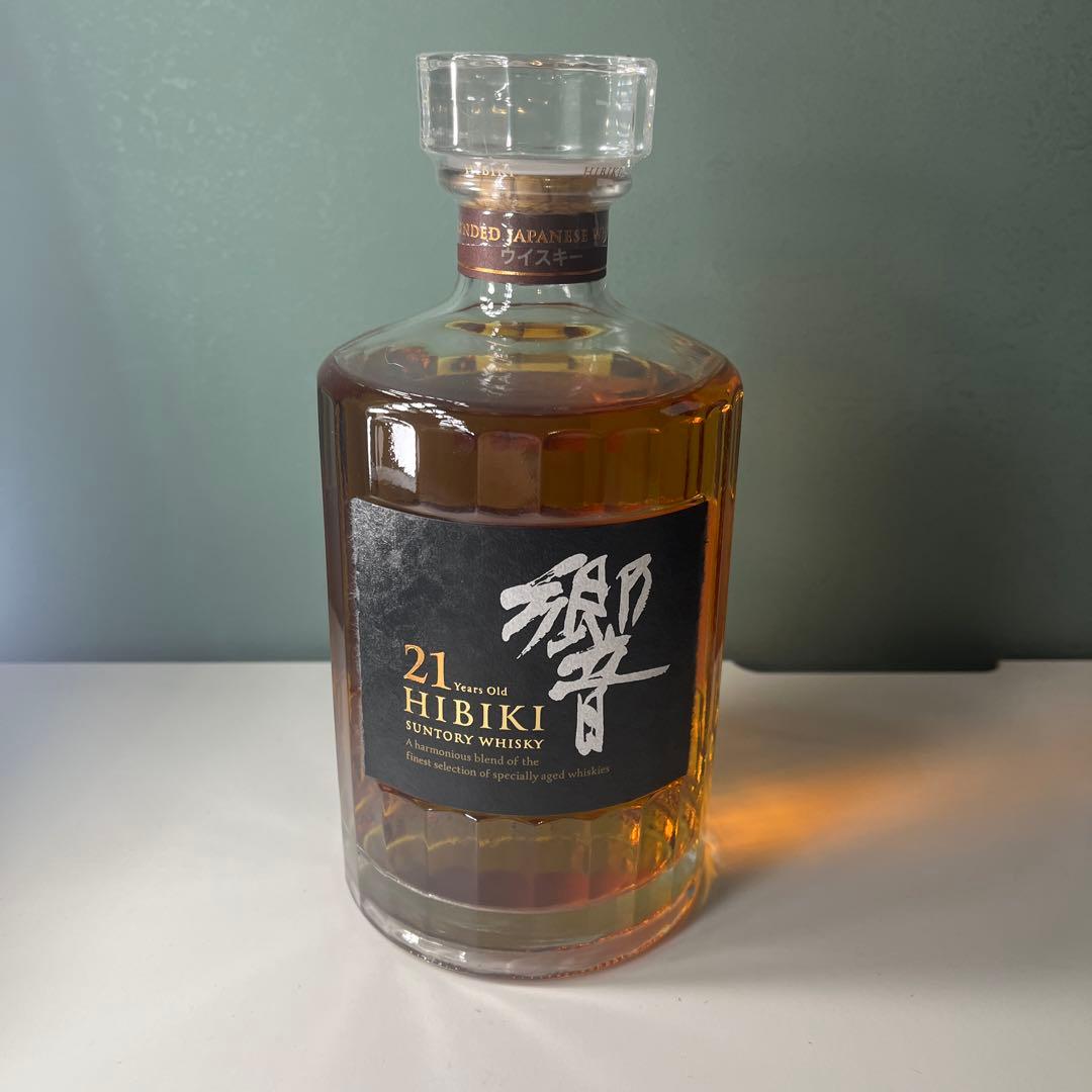 【未開封・新品】サントリー ウイスキー 響21年 700ml