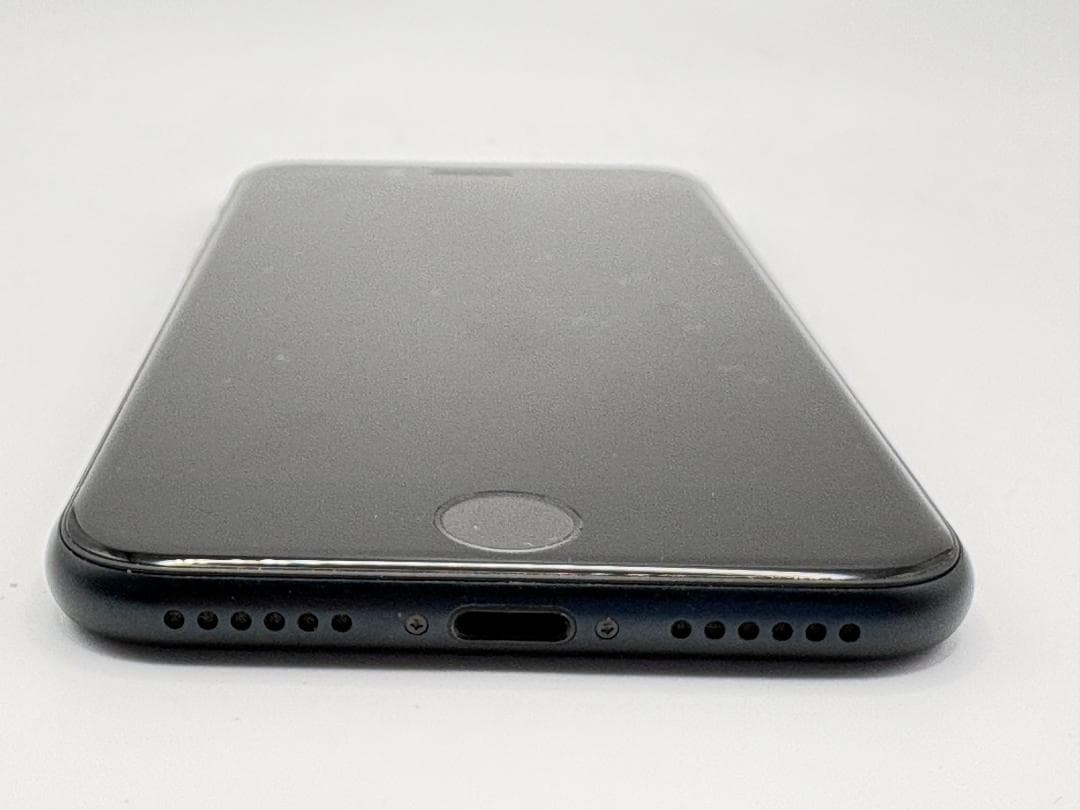 iPhone SE（第三世代）64GB SIMフリー バッテリー86%