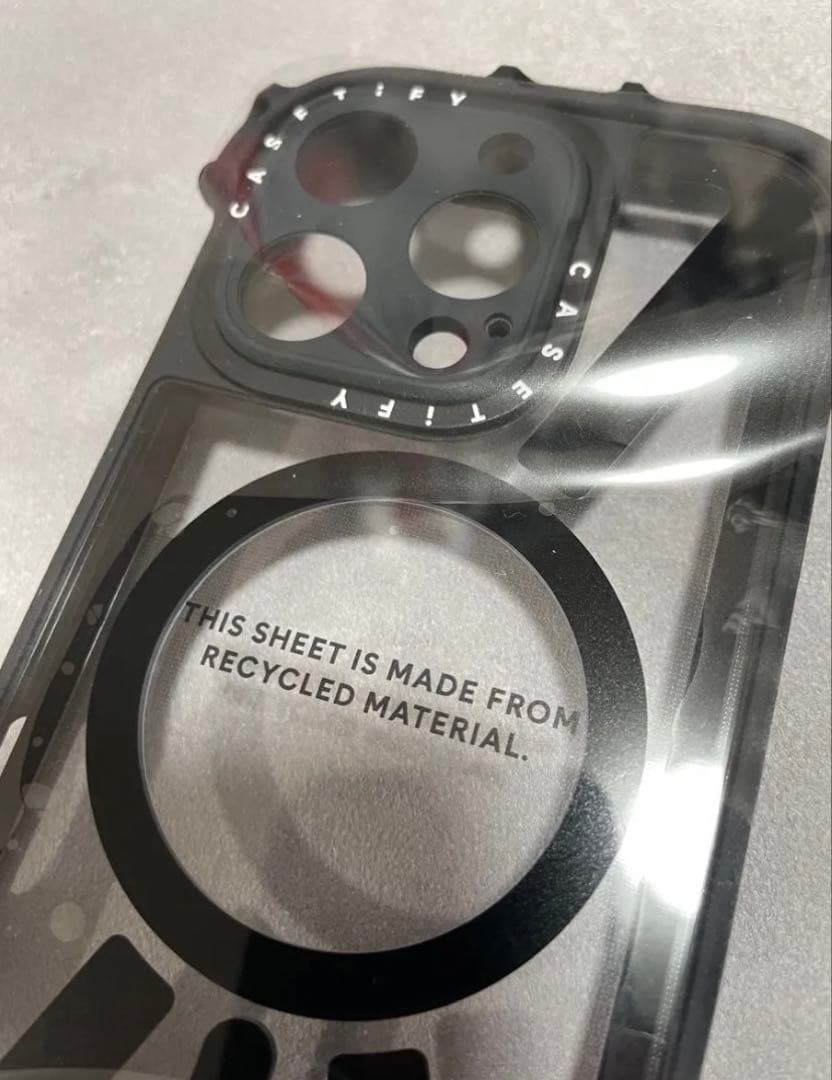 新品 CASSETiFY ウルトラバウンス iPhone 16Pro