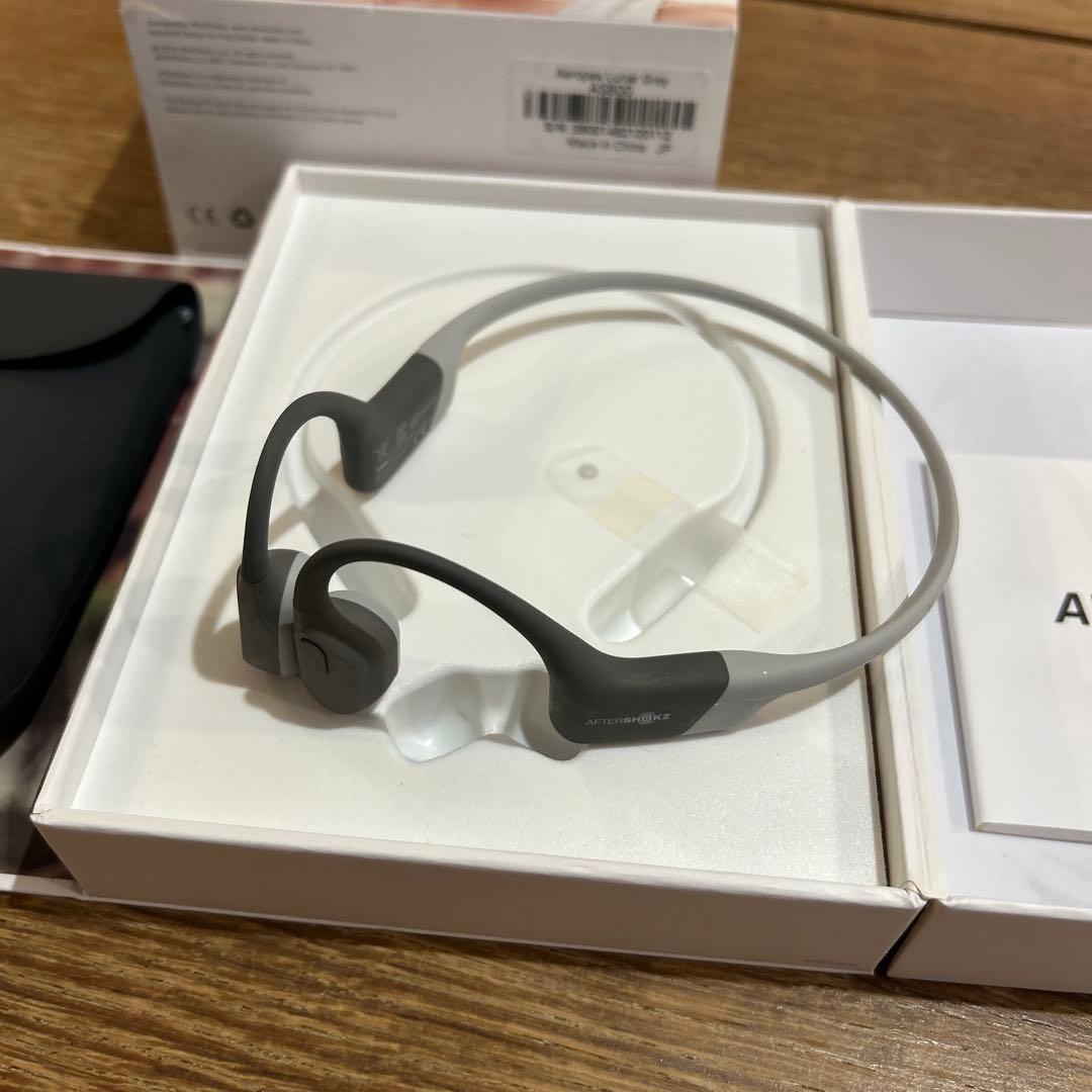 AEROPEX 骨伝導イヤホン グレー