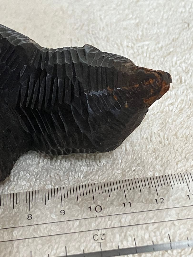 木彫り　熊　北海道　民芸品　昭和レトロ　八雲　木製　クマ　彫刻　民藝　骨董　赤