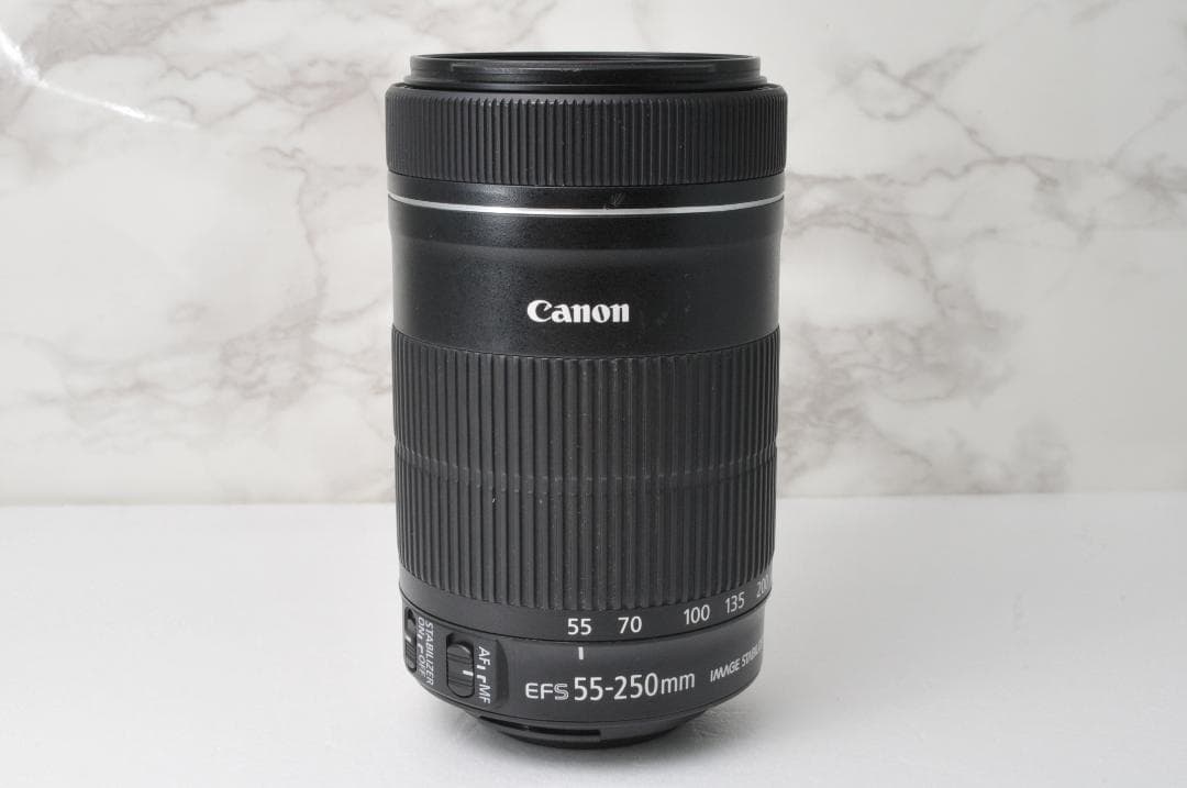 Canon EF-S 55-250mm IS STM ⭐️望遠レンズ 手ぶれ補正