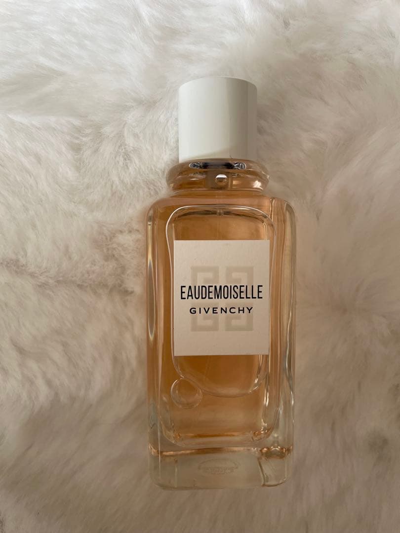 GIVENCHY EAU DE MOISELLE 香水 専用袋付き
