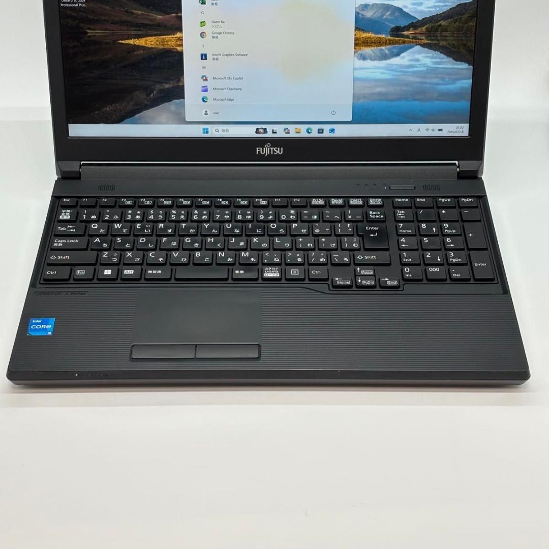 富士通 A5512/J FMVA94004 i5-1245U/8G/256G 3