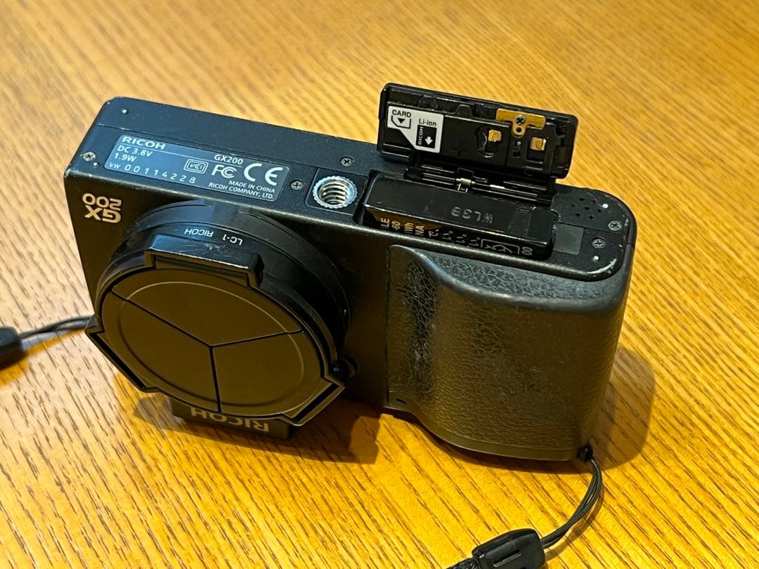 リコーRICOH GX200動作品
