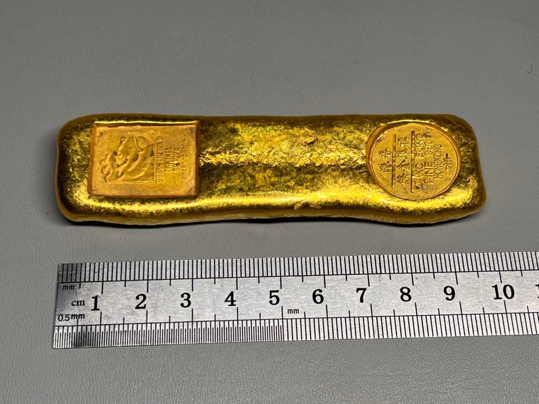 古銭　逸品金元宝　金錠　金棒　「香港・標準金條」　インテリア　金運　開運用へ