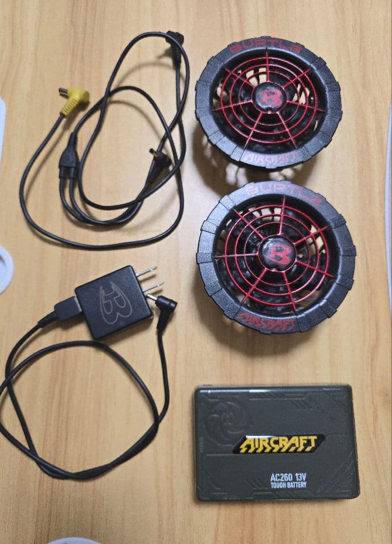 AIRCRAFT AC260 13V バッテリーとファンセット