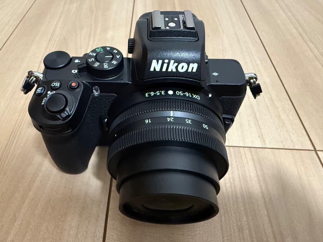 美品中古Nikon Z50 ショット数1464回/DX16-50mmレンズKIT
