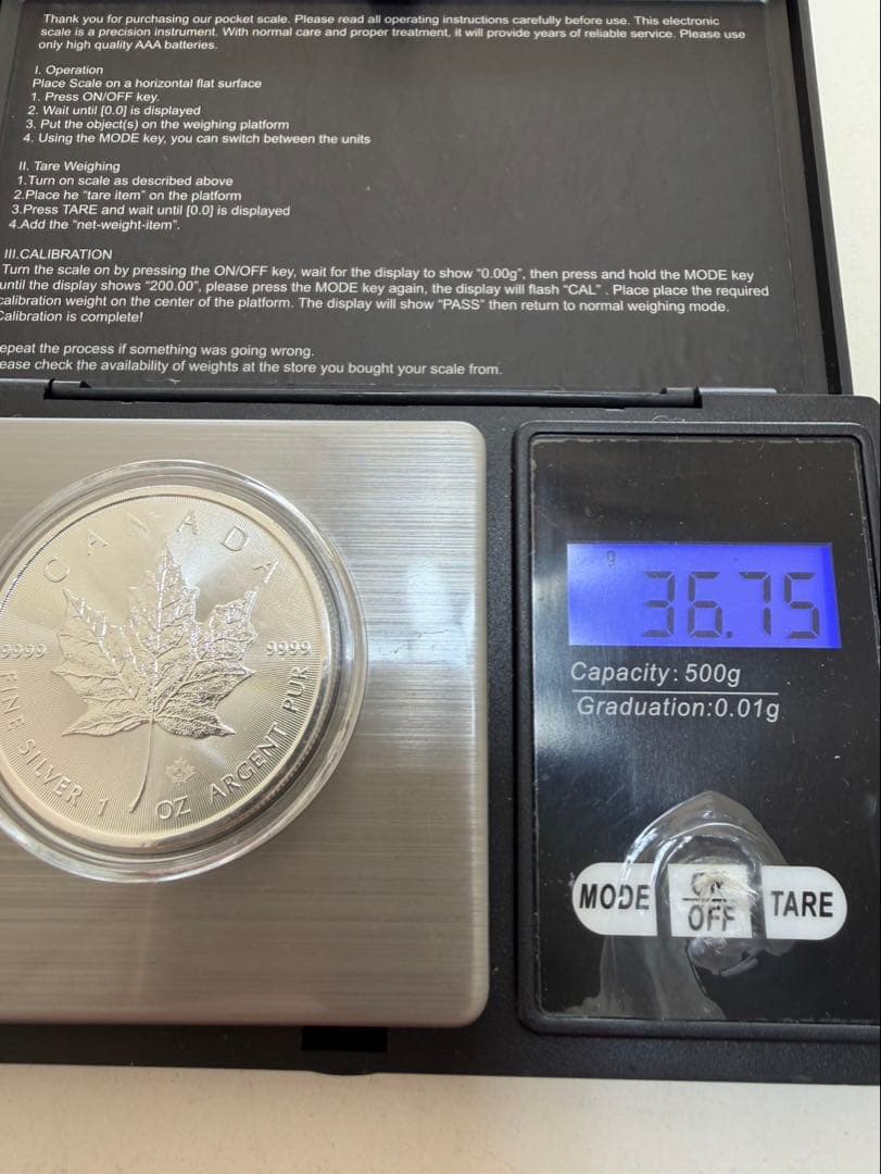 鑑定書付き 2023年 カナダ メイプルリーフ銀貨 1オンス(純銀)①