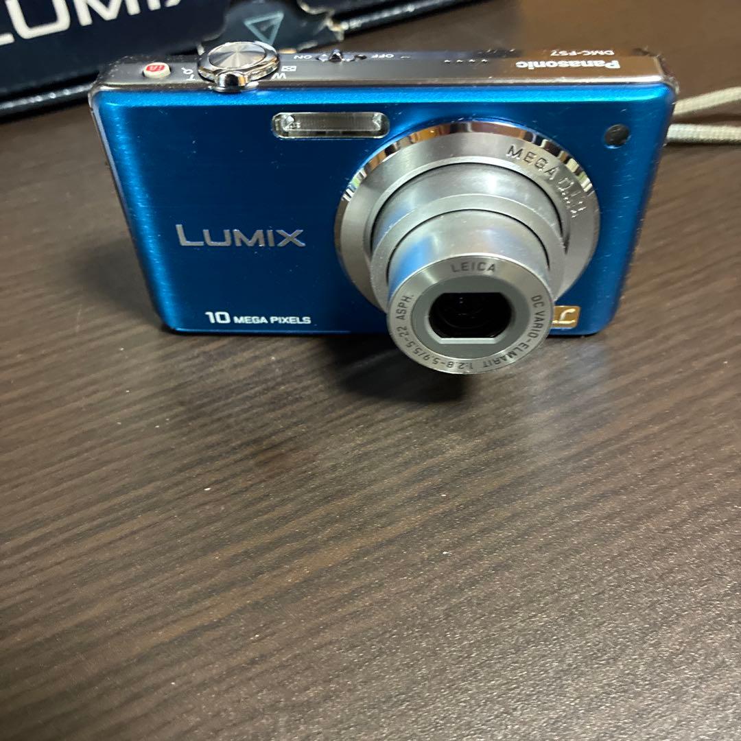 パナソニック デジタルカメラ LUMIX DMC-FS7 SDカード4GB付き