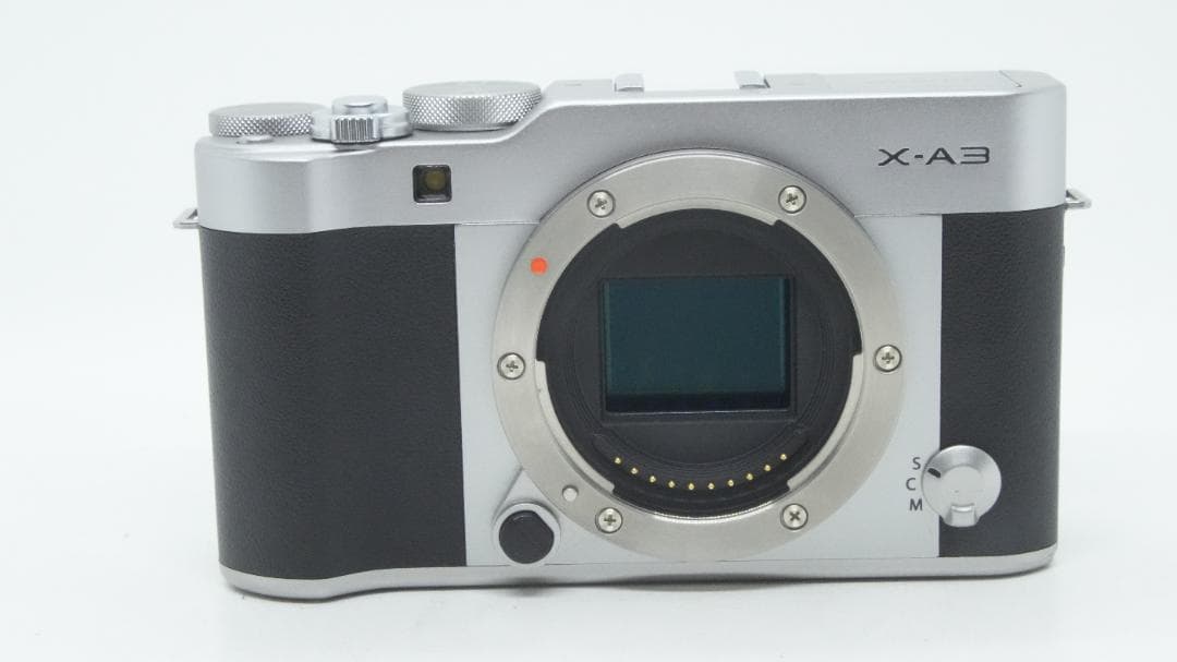 【B3052】 FUJIFILM X-A3 シルバー フジフィルム