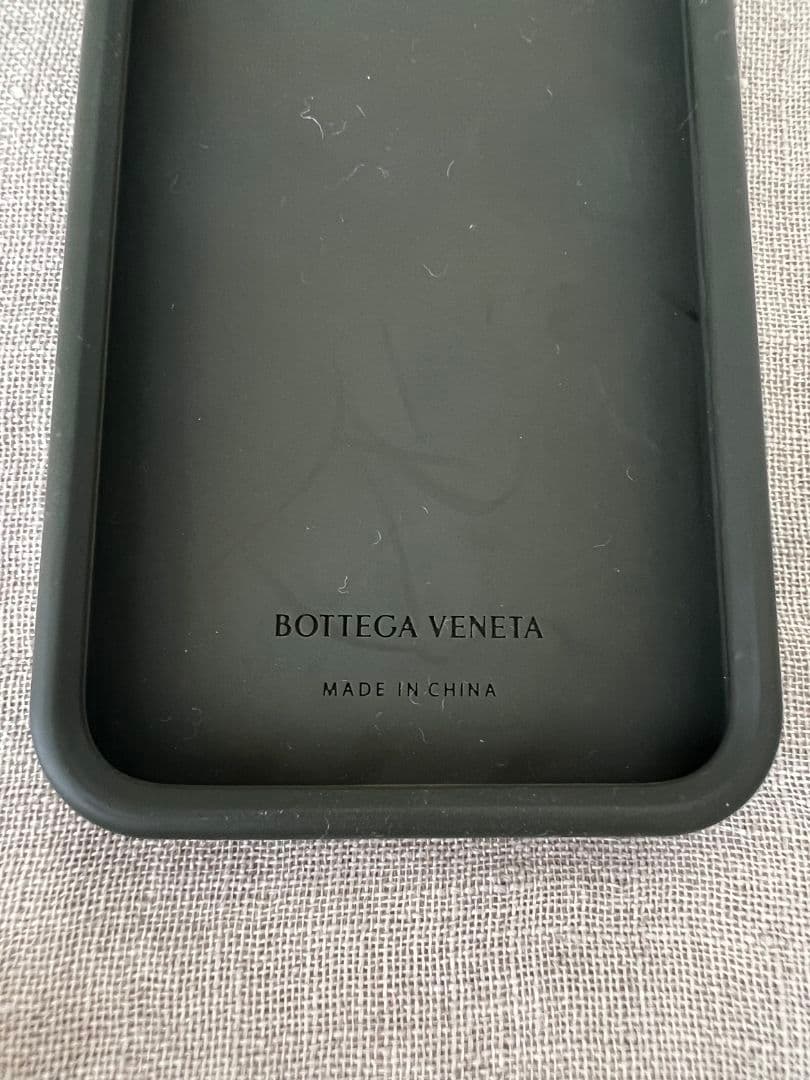 BOTTEGA VENETA ボッテガヴェネタ　iPhone13PROケース