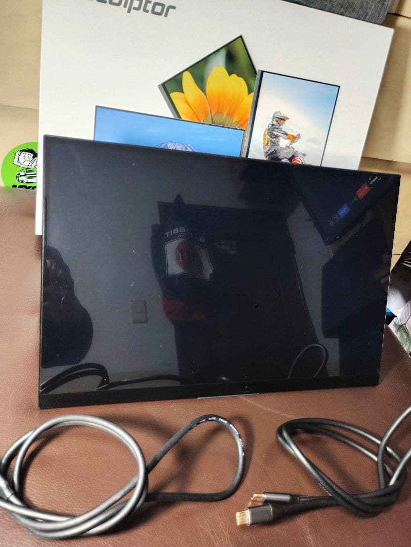 4K Sculptor モバイルディスプレイ MU140LA　モバイルモニター
